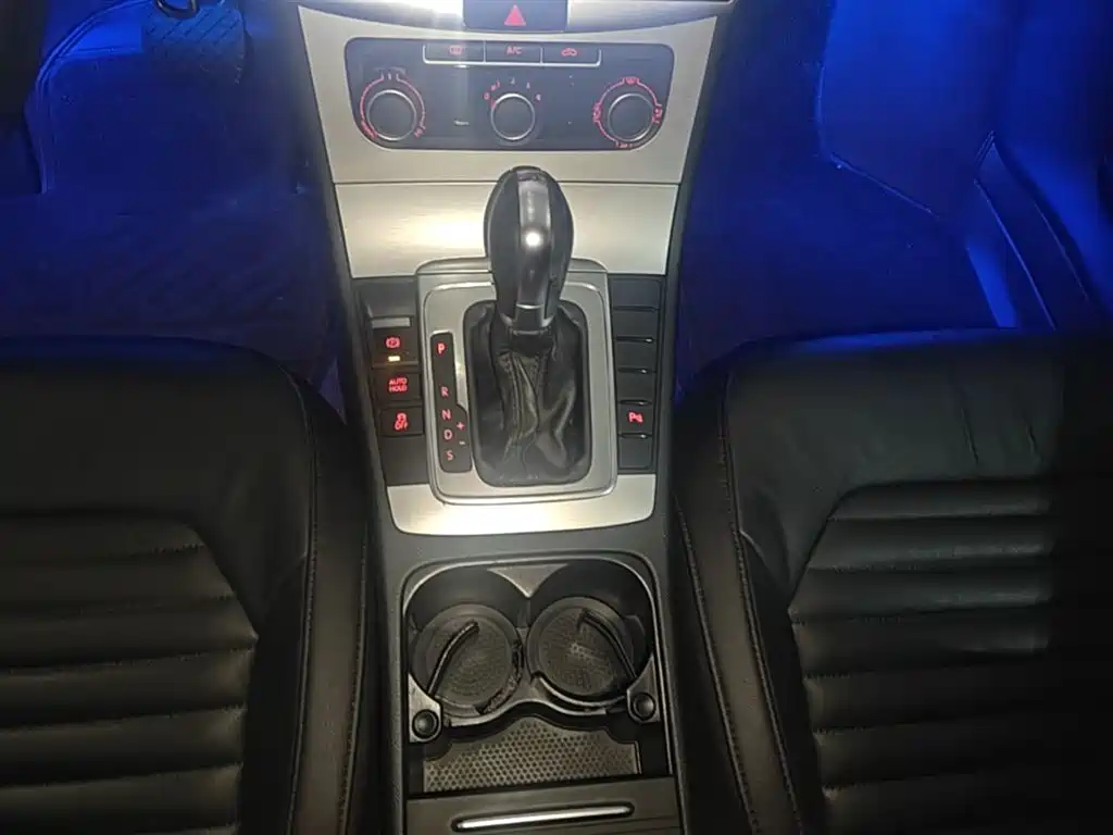 Volkswagen Magotan 2016 1.8TSI Smart Comfort фото 14