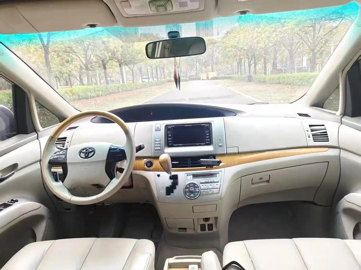 Toyota Previa 2006 2.4L 7-seater Standard фото 6