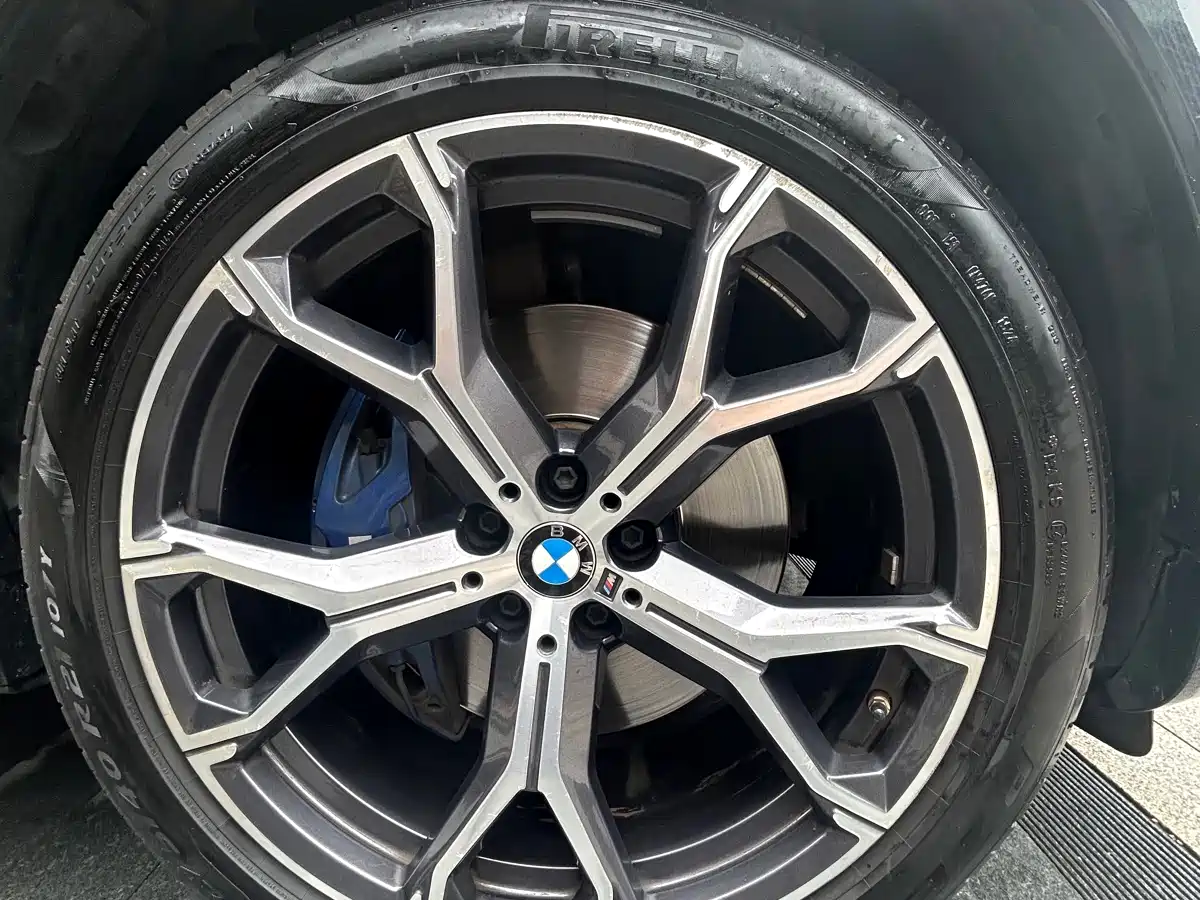 BMW X6 2021 Facelift xDrive40i Premium M Sport Package фото 8