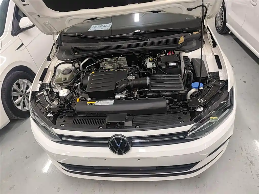 Volkswagen Polo 2021 Plus 1.5L Automatic Colorful Tech Edition фото 19