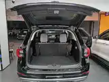 Photo 19 - Ford Explorer