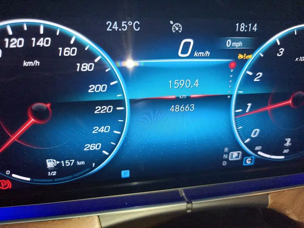 Mercedes-Benz E-Class 2023 E 300 L Fashion фото 5