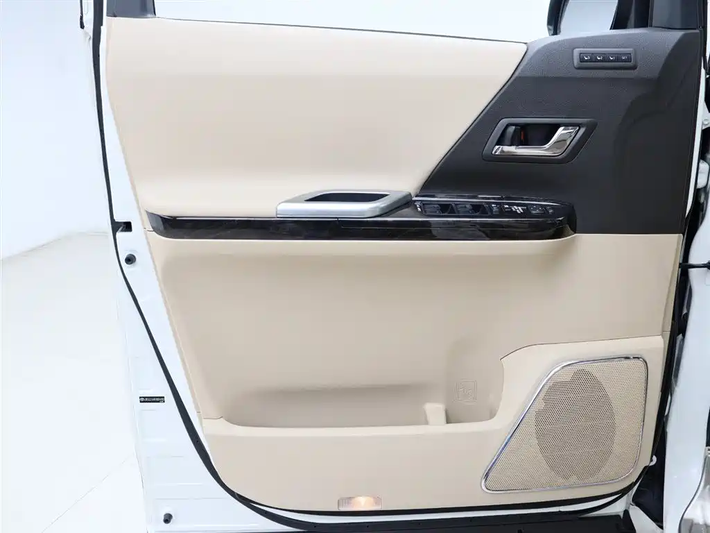 Toyota Alphard 2015 3.5L Premium Edition фото 6
