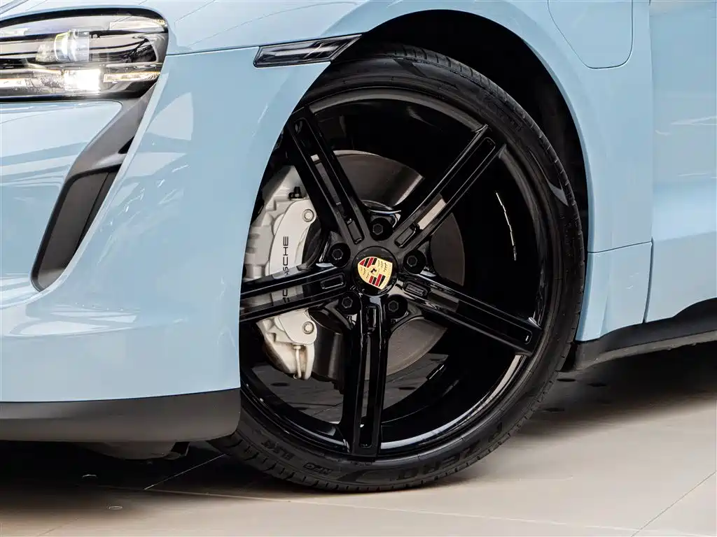 Porsche Taycan 2022 Facelift Taycan фото 10