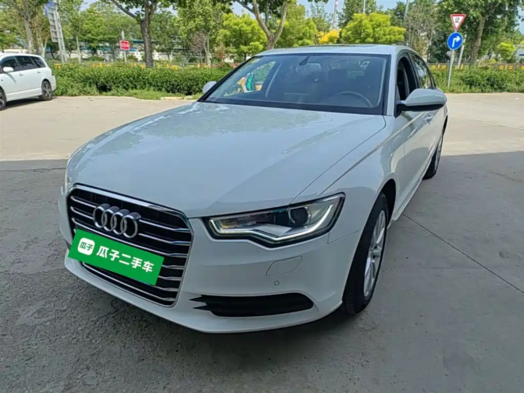 Audi A6L 2015 TFSI Millionth Anniversary Intelligent Leader Type