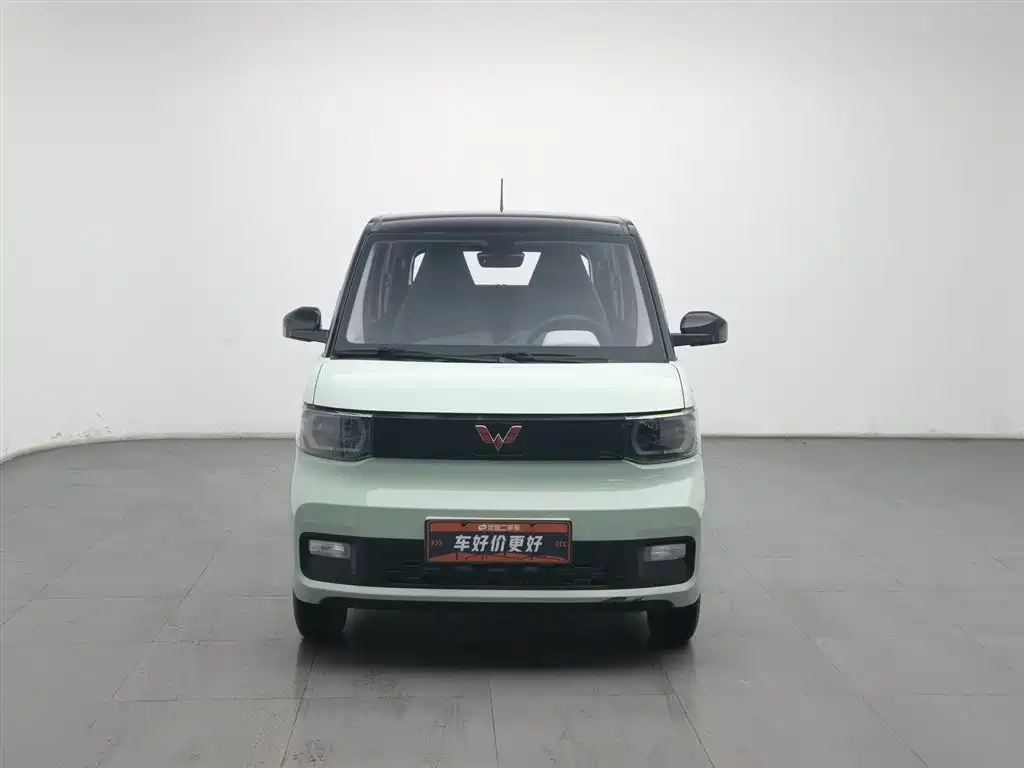 WULING AUTOMOBILE HONGGUANG MINIEV