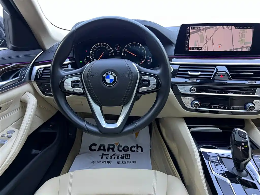 BMW 5 Series 2019 525Li Luxury Package фото 10