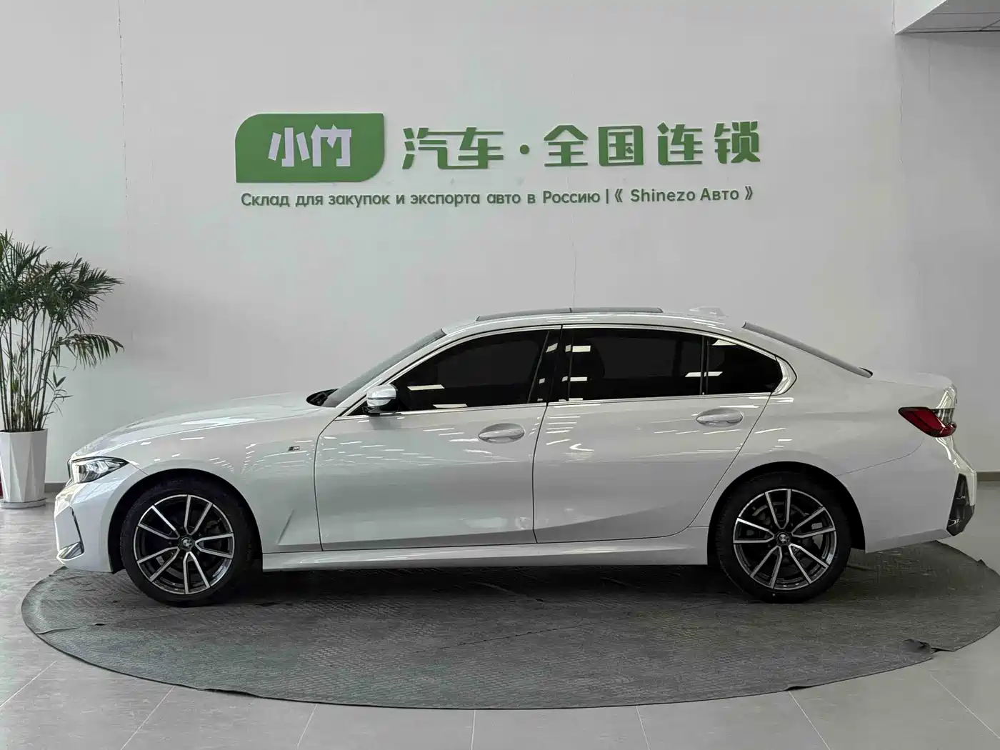 BMW 3 Series 2023 320Li M Sport Package фото 7