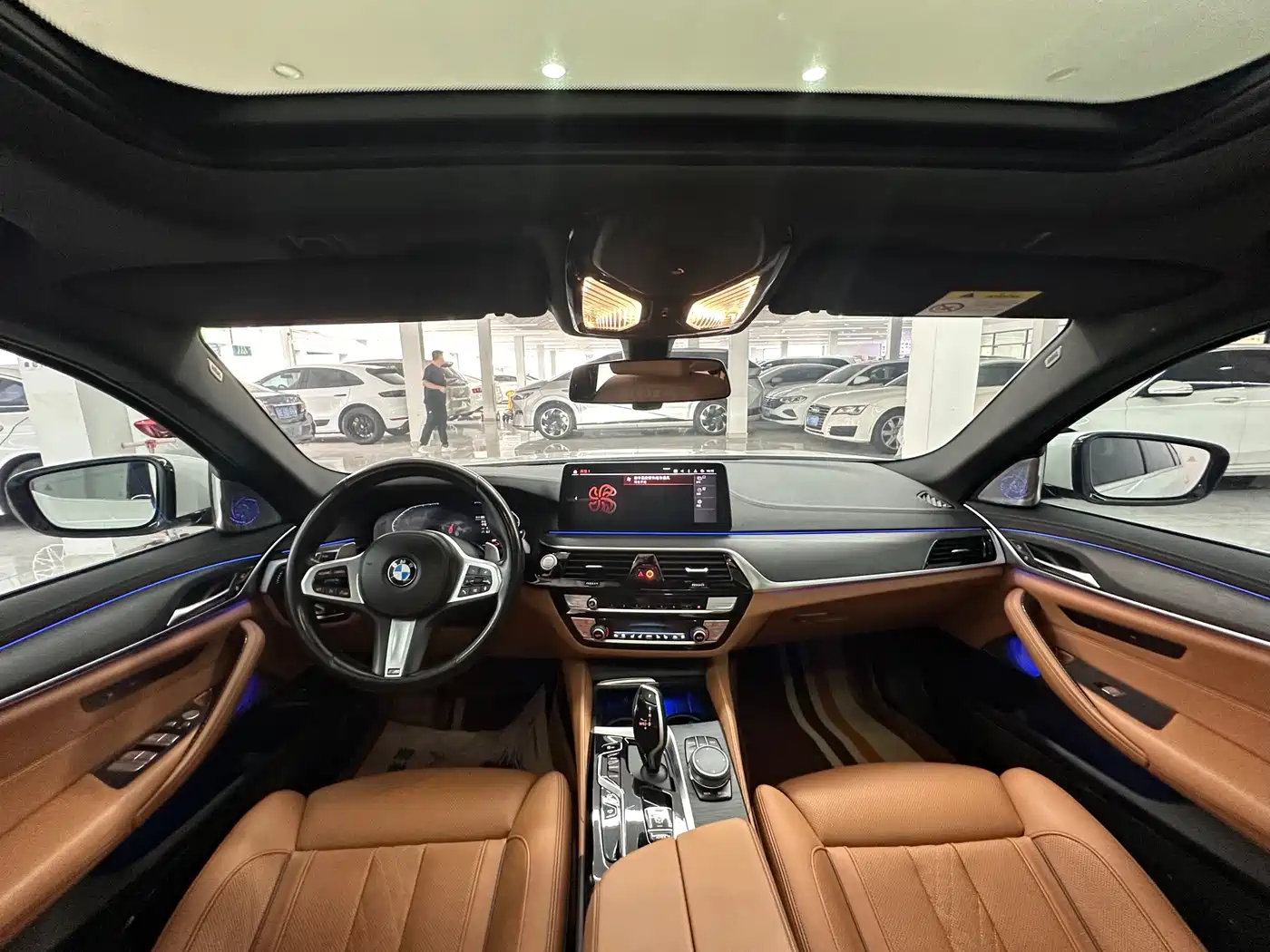 BMW 5 Series 2022 530Li Exclusive M Sport Package фото 5