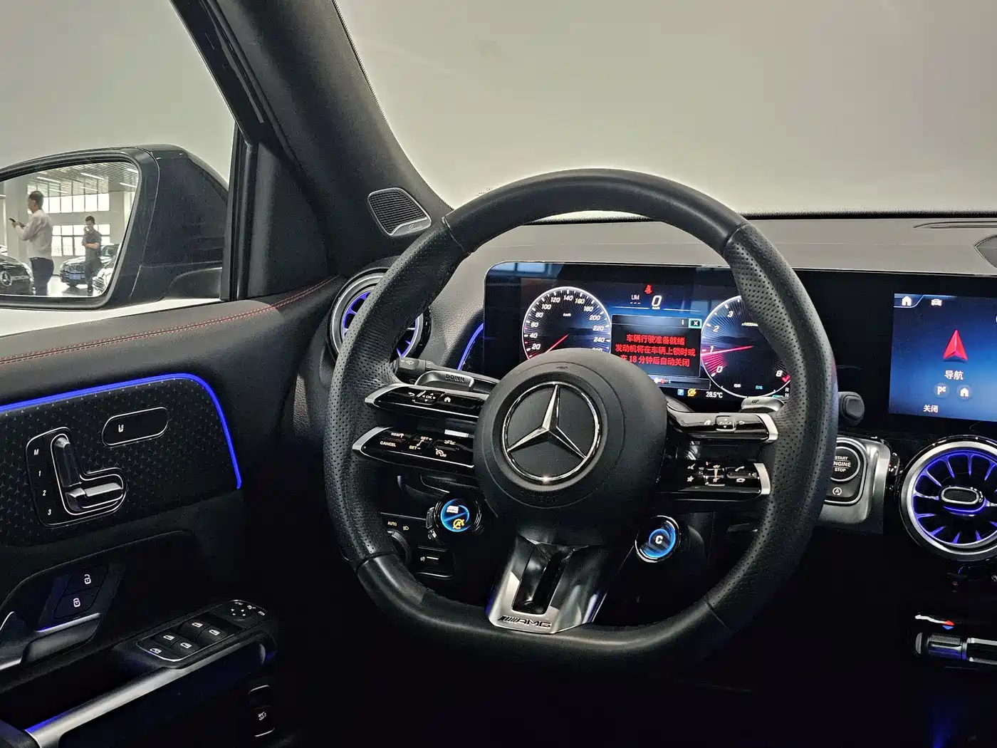 Mercedes-Benz GLB, миниатюра 7