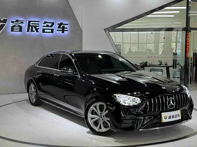 Mercedes-Benz E E 300 L, Спорт Люкс