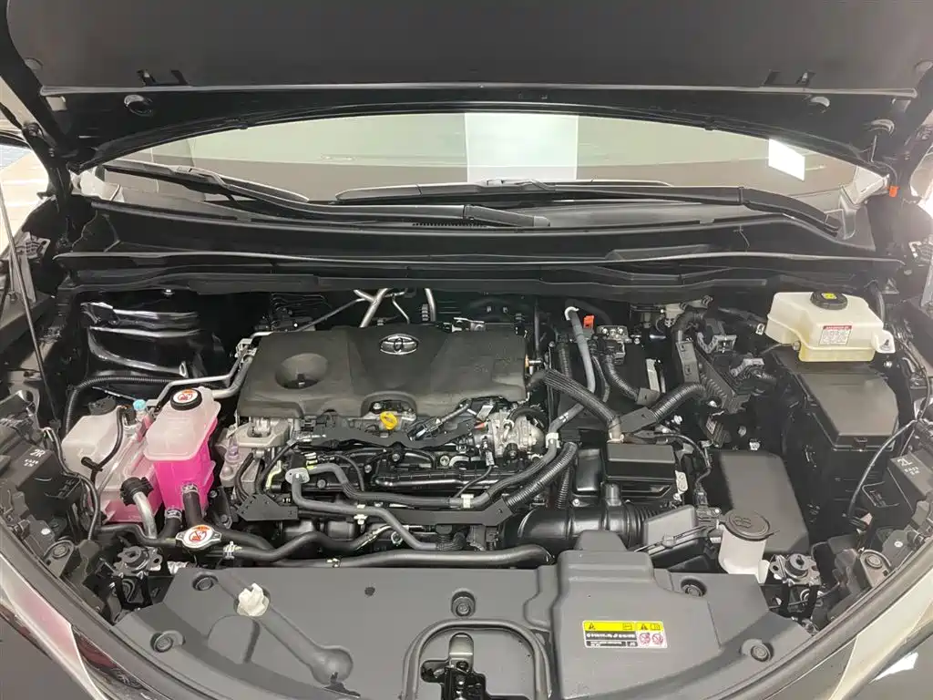 Toyota Granvia 2023 2.5L Hybrid Prestige PLUS Edition фото 25
