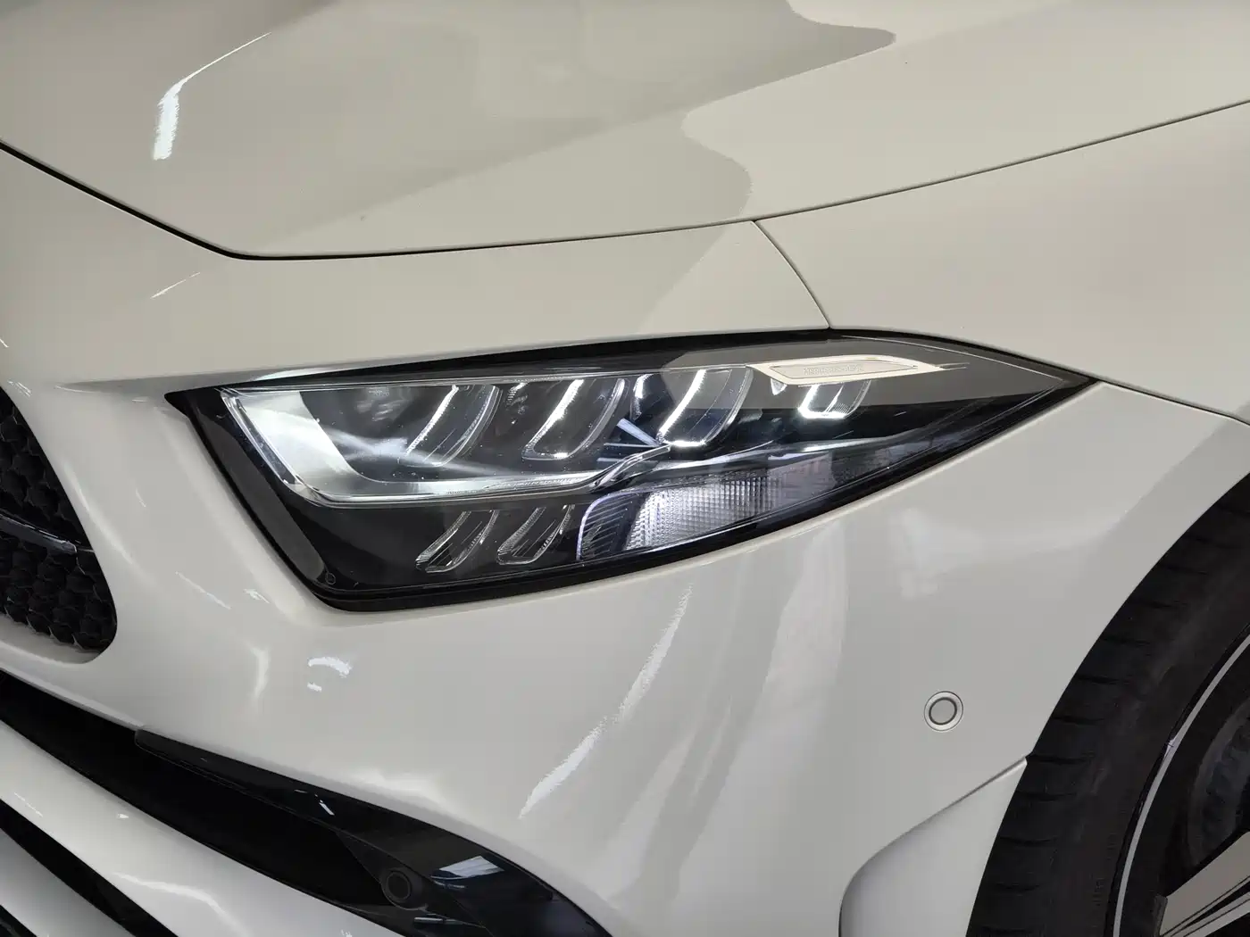 Mercedes-Benz CLS 2022 CLS 300 Luxury фото 17