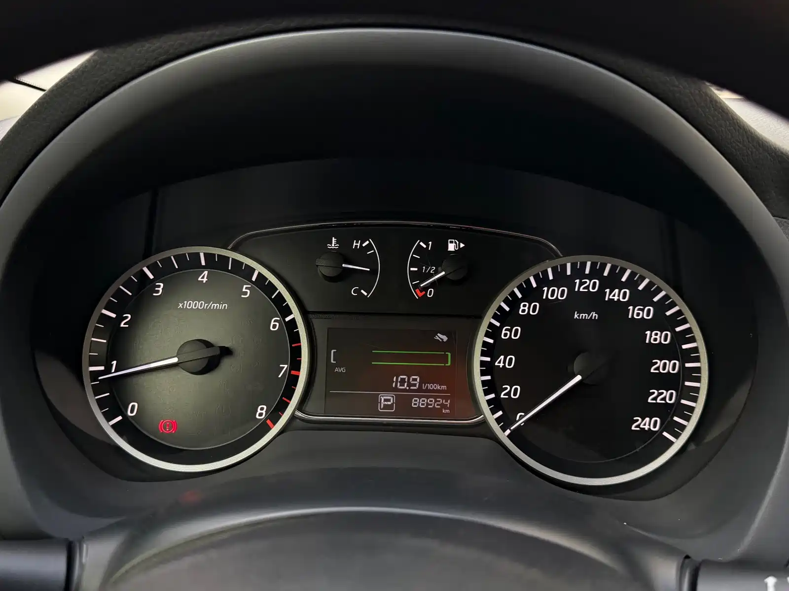 Photo 9 - Nissan Sylphy