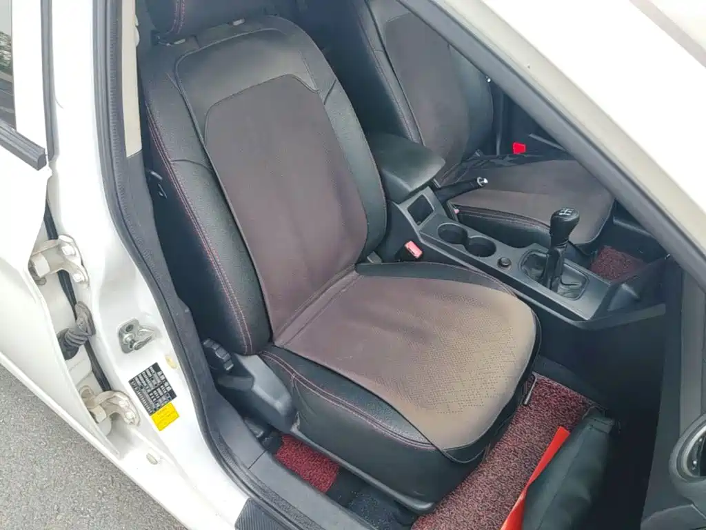 Roewe 350 2016 2015 Model 1.5L Manual Luxury Sunroof Edition