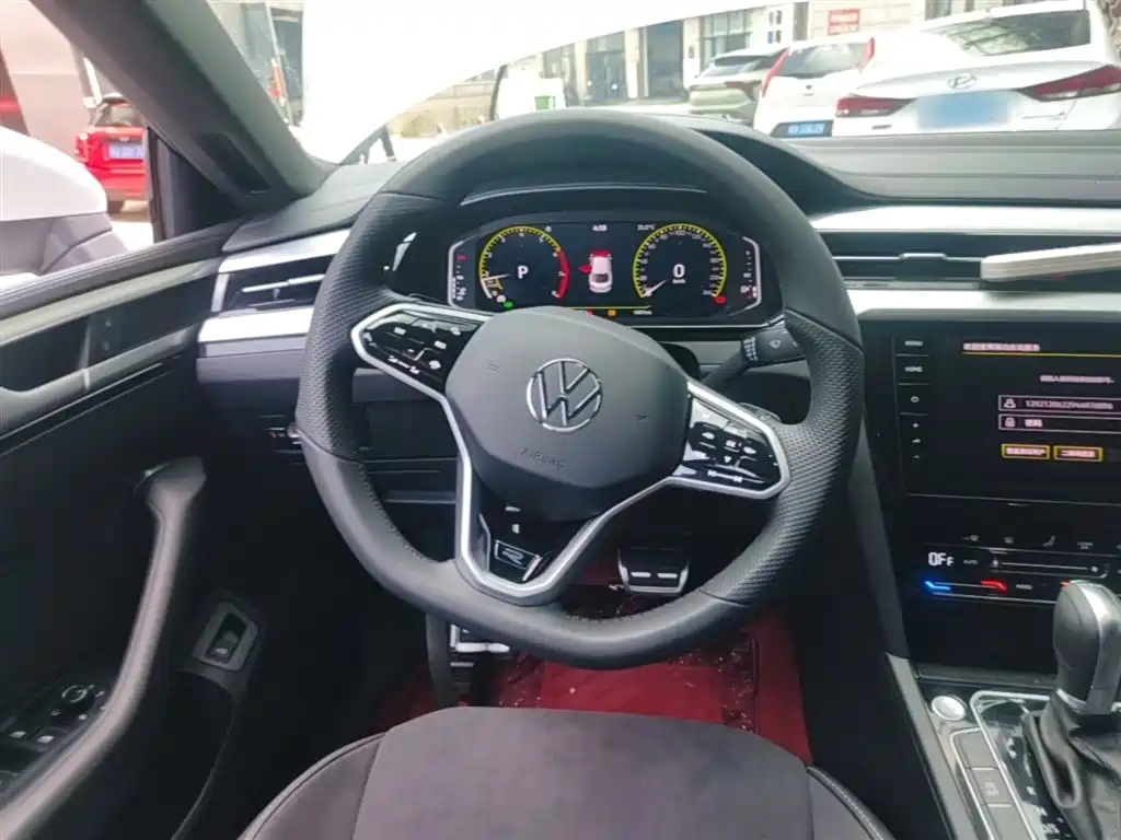 Volkswagen FAW-Volkswagen CC 2024 330TSI Dazzling Edition фото 11