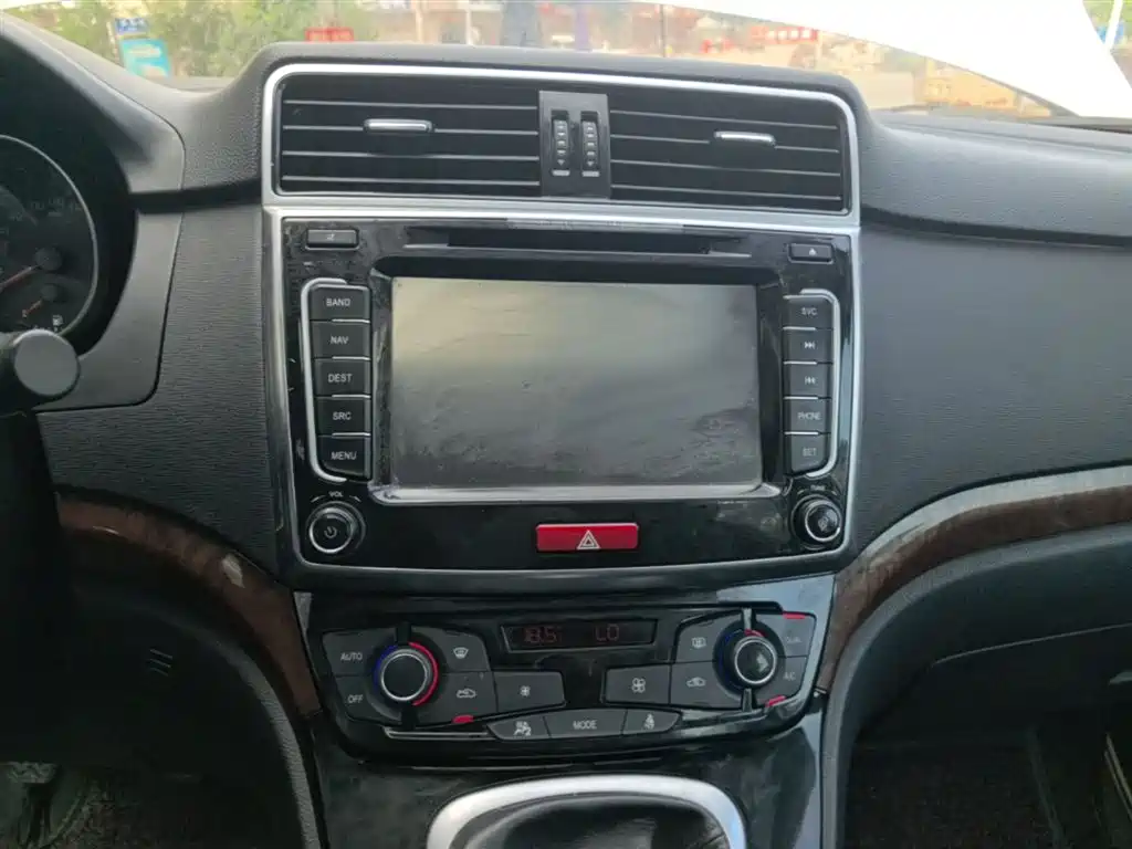 Haval H6 2014 Sport 1.5T Manual 2WD Elite фото 13