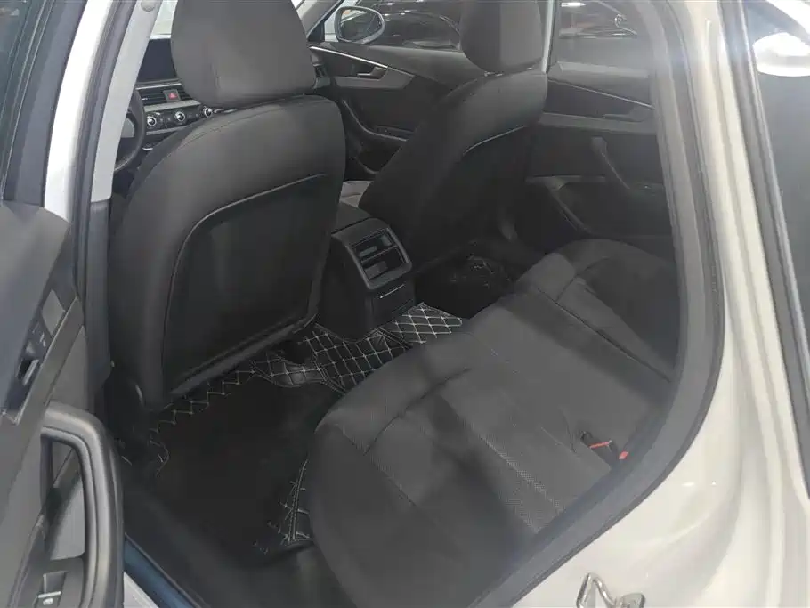 Audi A4L 2019 40 TFSI Fashion (China VI) фото 11