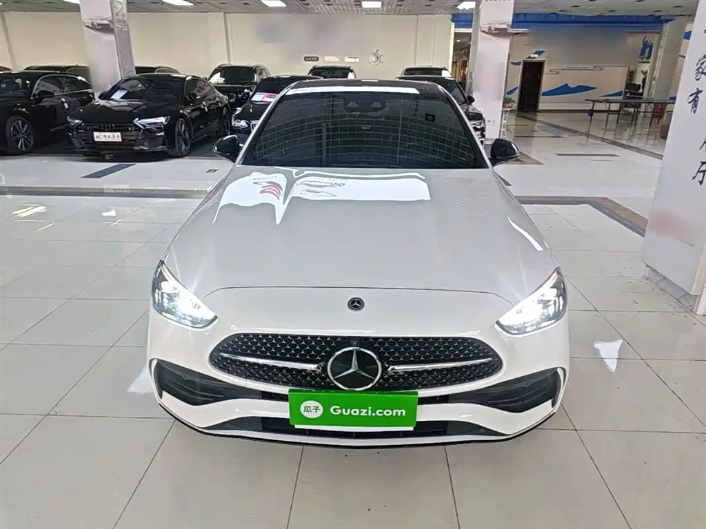 Mercedes-Benz C-Class 2025 C 260 L Night Sport Edition фото 3