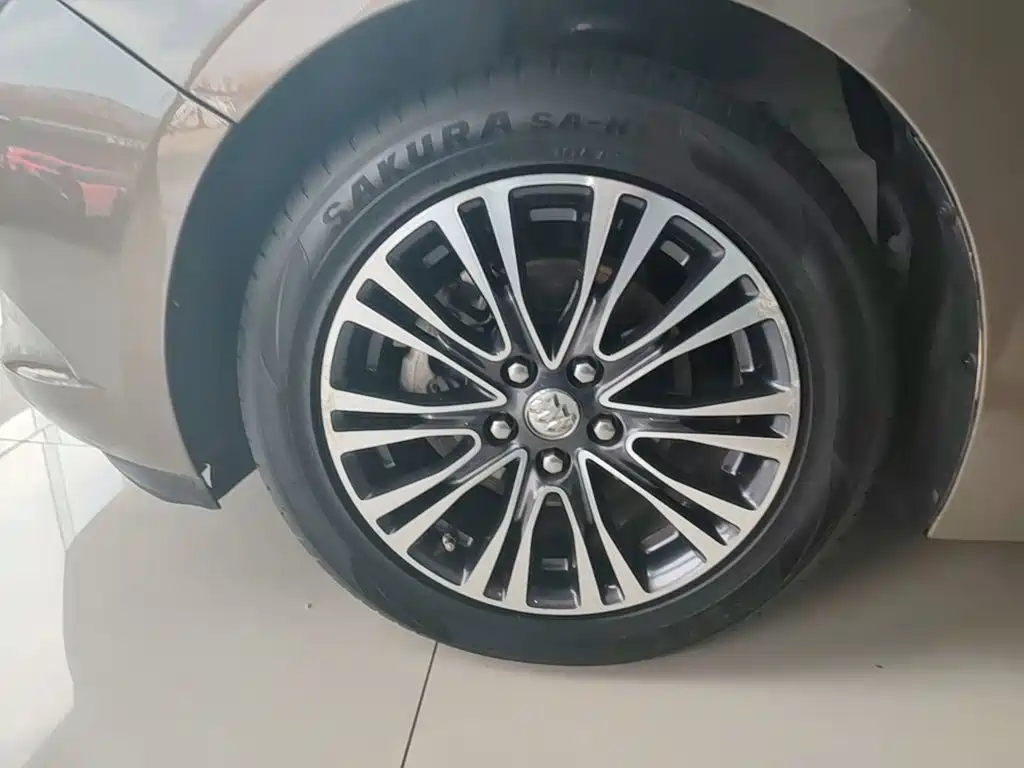 Фото 23 - Buick Excelle