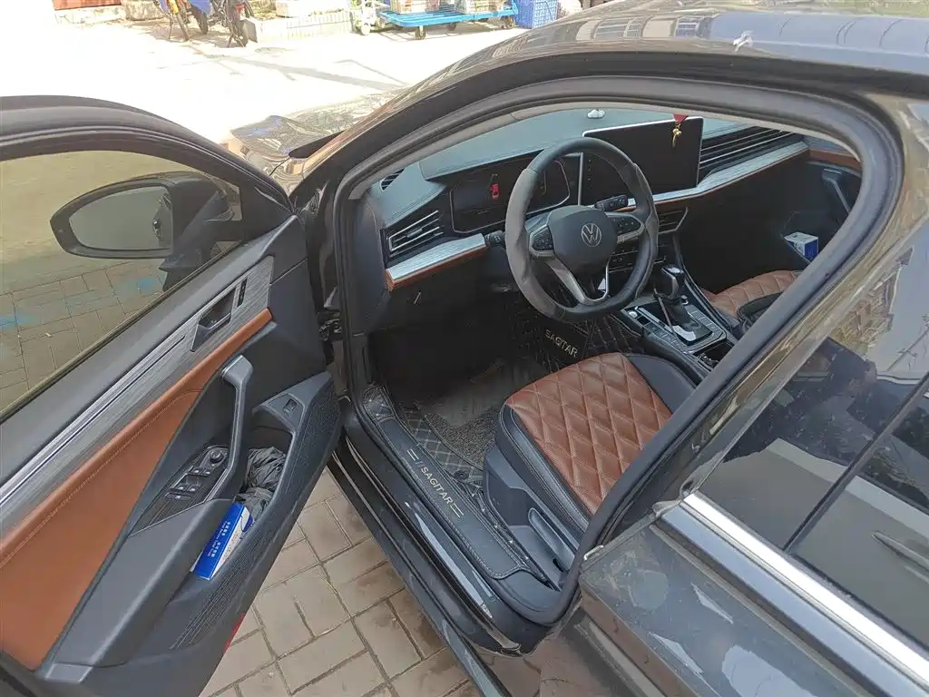 Volkswagen Sagitar 2023 Model Year 280TSI DSG Surpass Edition фото 14