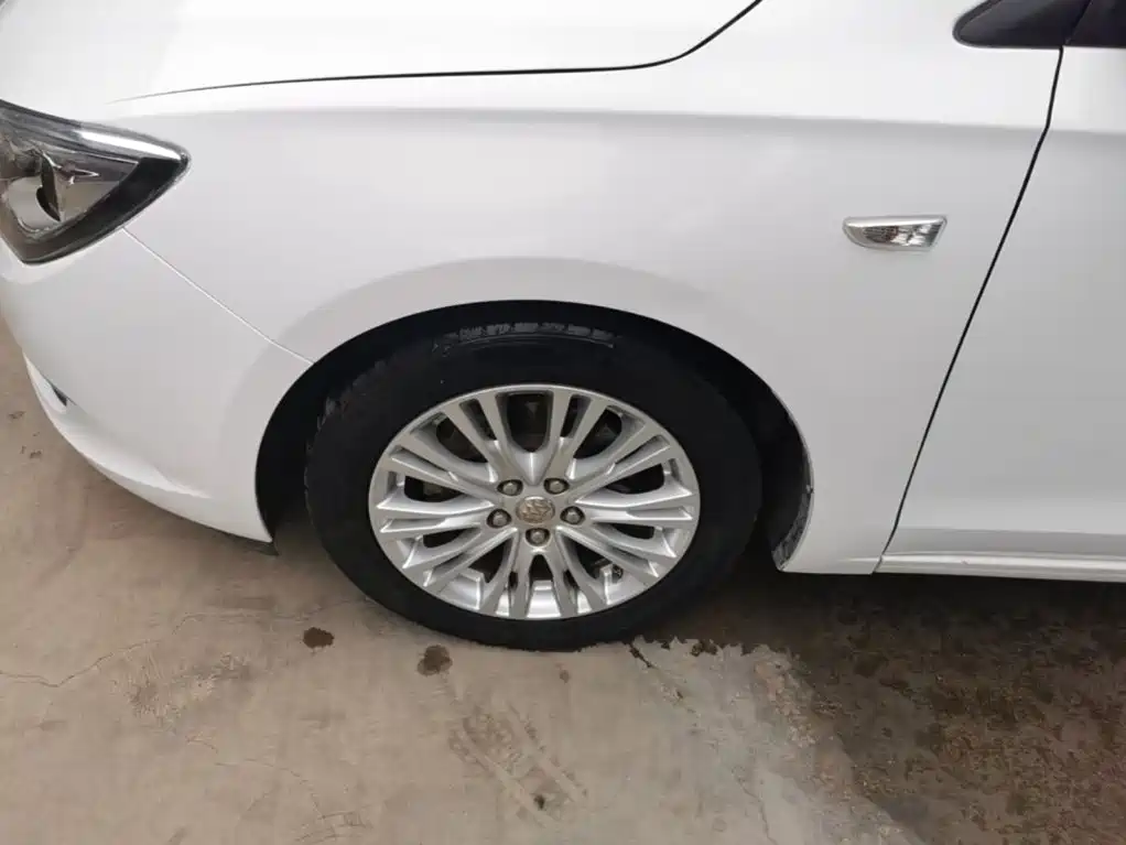 Фото 23 - Buick Excelle