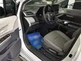 Фото 15 - Toyota Granvia
