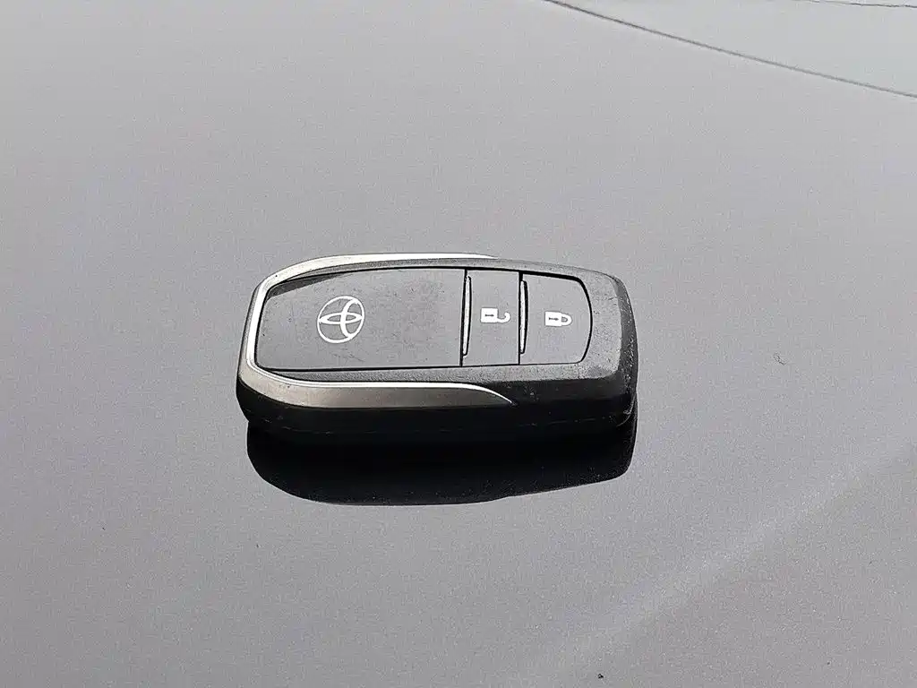 Фото 19 - Toyota Highlander