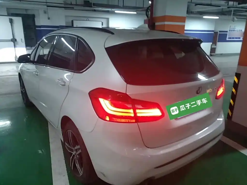 BMW 2 Series Tourer (Import) 2015 2015 218i Sport Design Package
