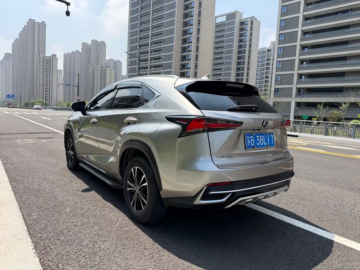 Lexus NX 2017 200 AWD Sharp Style Edition фото 4