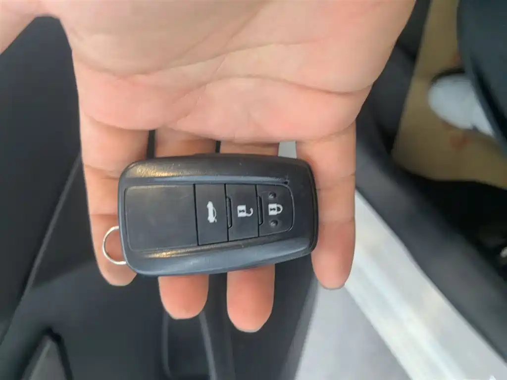 Toyota Corolla 2023 1.2T Elite Edition фото 9