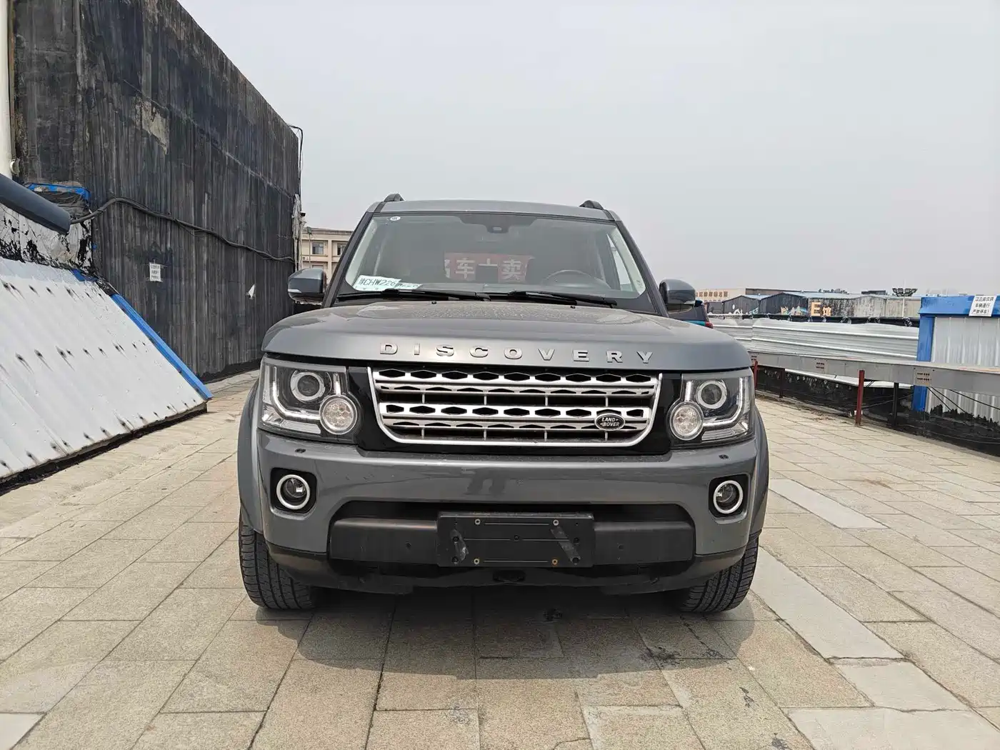 Land Rover Discovery 2014 3.0 SC V6 HSE фото 2