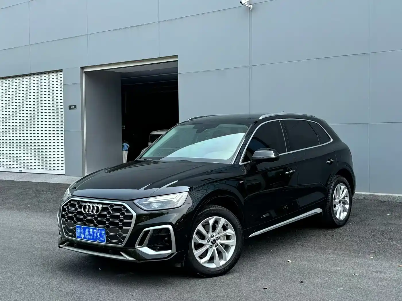 Audi Q5L 2021 40 TFSI Luxury Dynamic