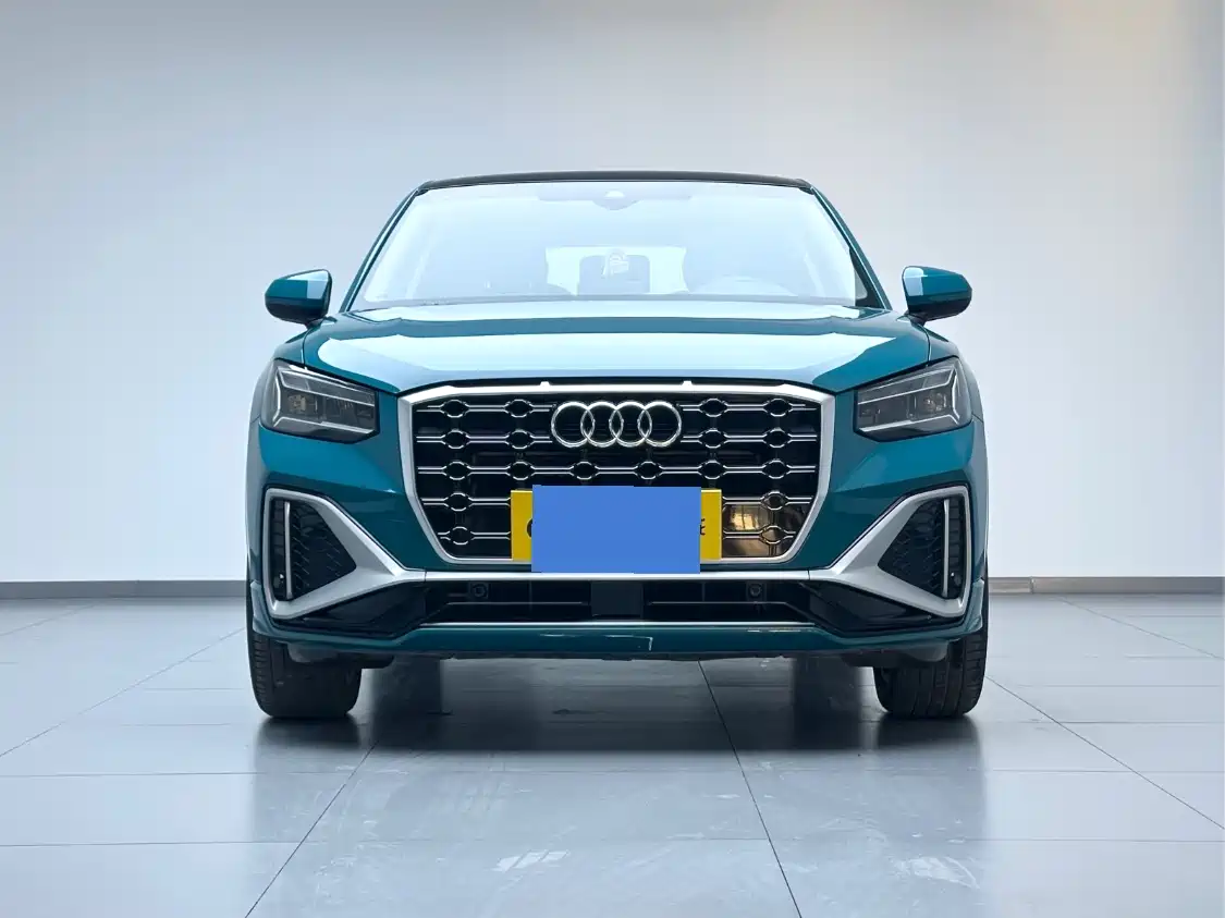 Audi Q2L 2022 35 TFSI Progressive Dynamic фото 2