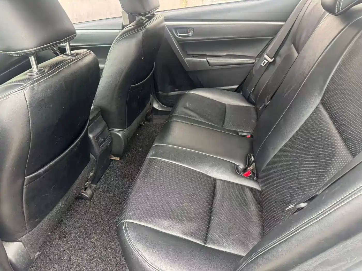 Toyota Corolla 2017 Facelift 1.2T S-CVT GL фото 8