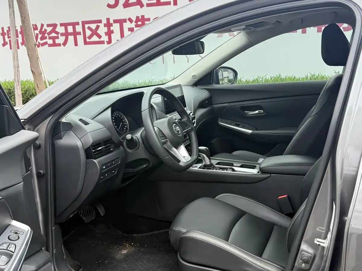 Nissan SYLPHY, миниатюра 5
