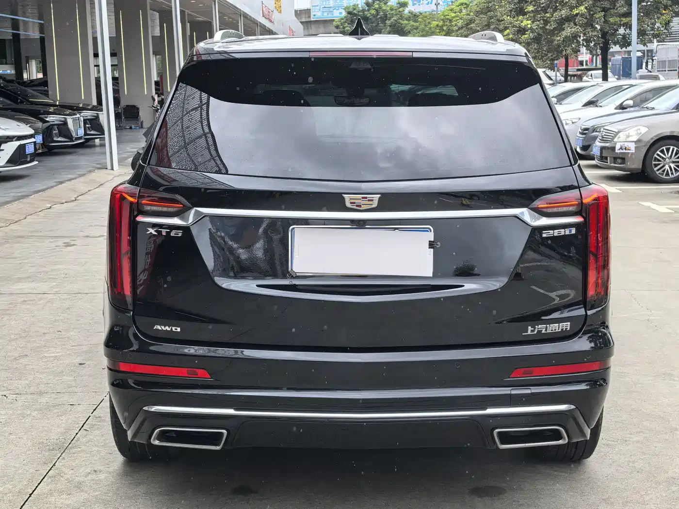 Cadillac XT6 2022 2.0T 6-Seater AWD Luxury Standard Edition фото 13