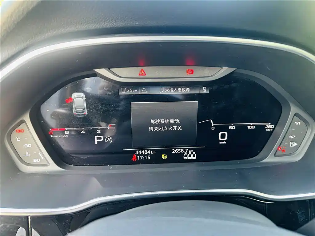 Audi Q3 Sportback 2023 40 TFSI Fashion фото 4