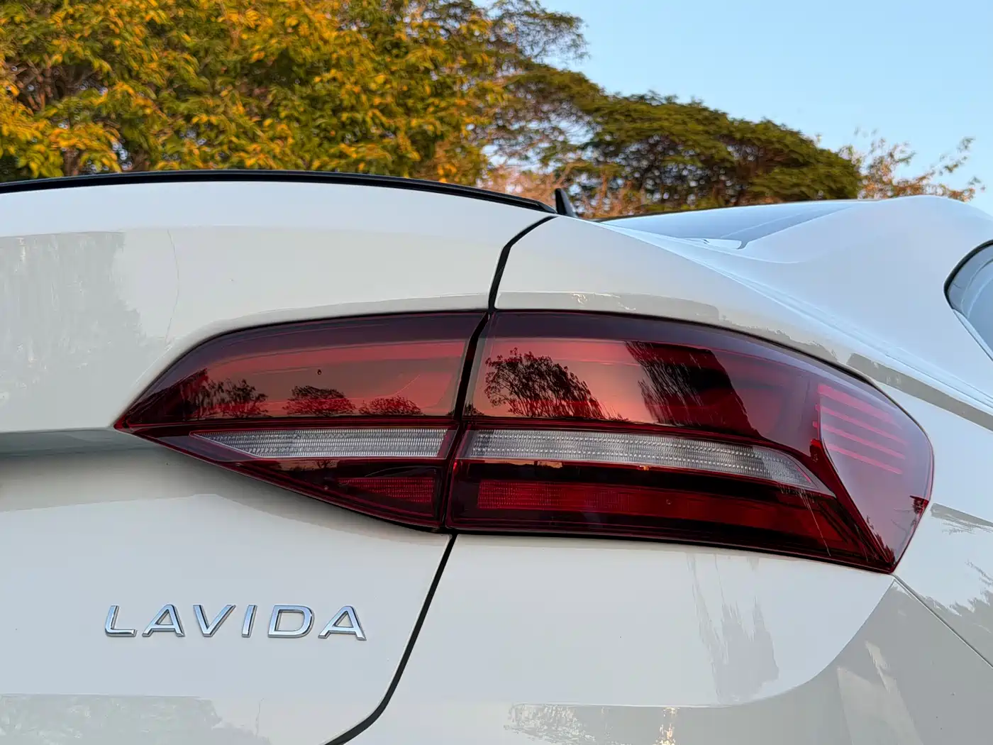 Volkswagen Lavida 2024 Model 300TSI DSG Starlight Leading Edition фото 20