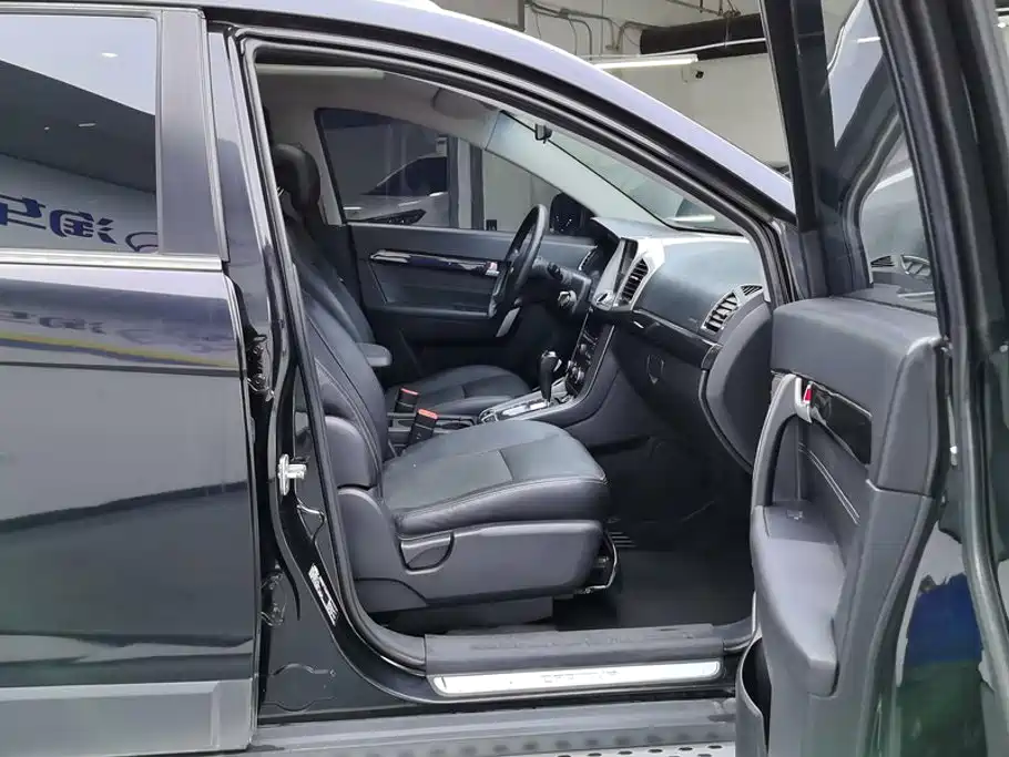 Chevrolet Captiva 2017 2017 2.4L 2WD Luxury Edition 7-Seater