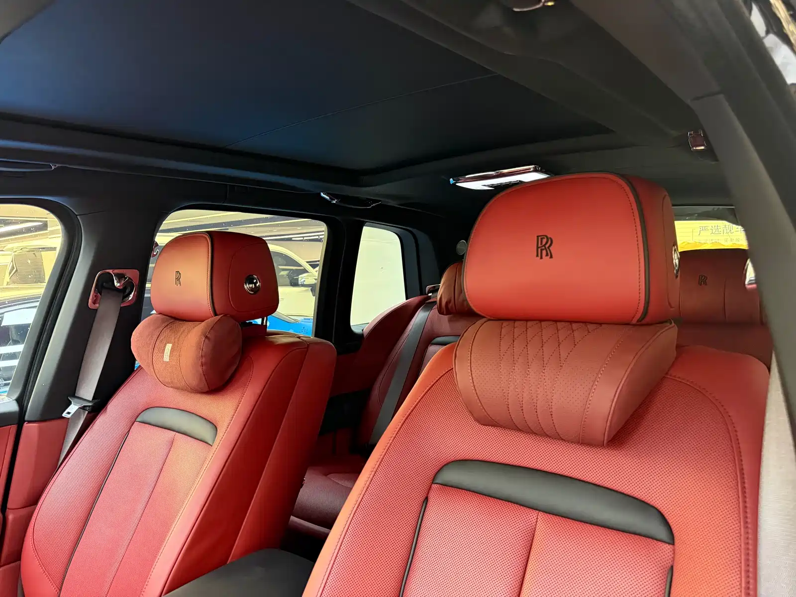 Photo 9 - Rolls-Royce Cullinan
