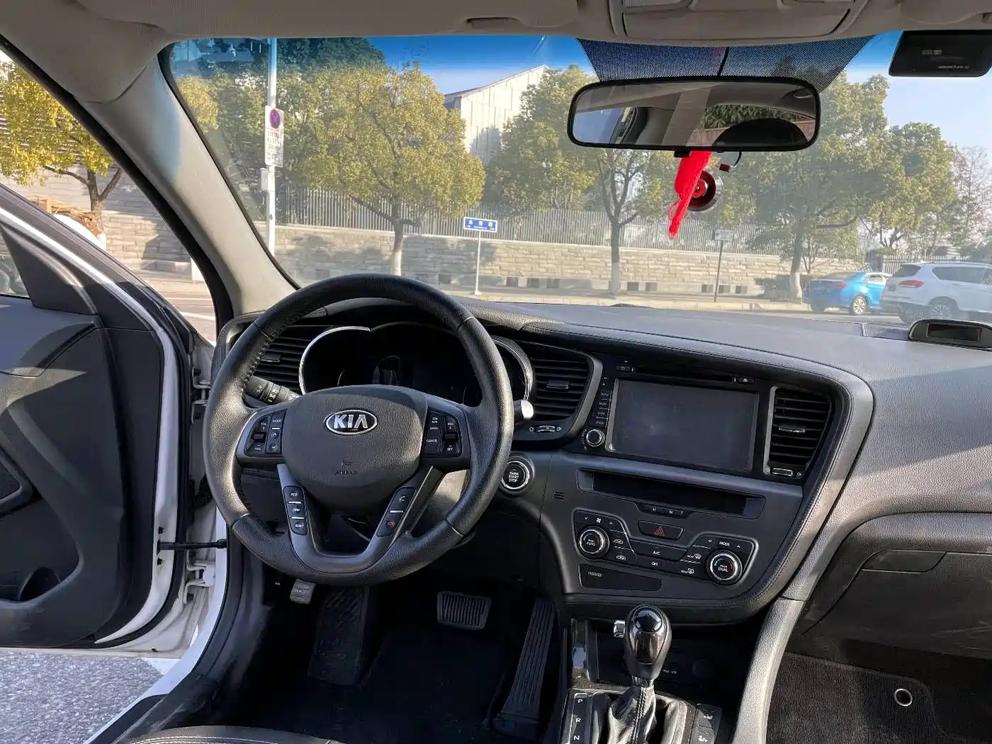 Kia K5 2012 2.0L Automatic Premium фото 11