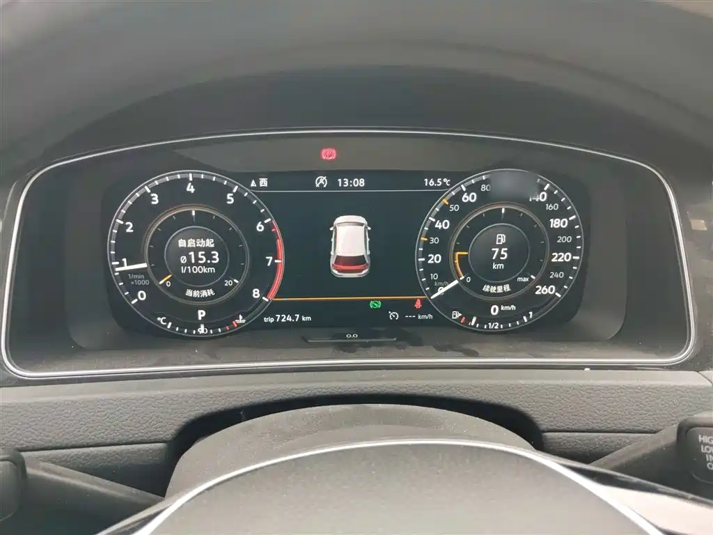 Volkswagen Golf 2020 Beloved Edition 280TSI DSG Luxury фото 4