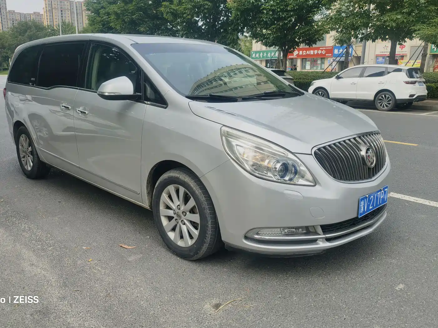 Buick GL8 2014 2.4L LT Luxury Business Executive фото 2