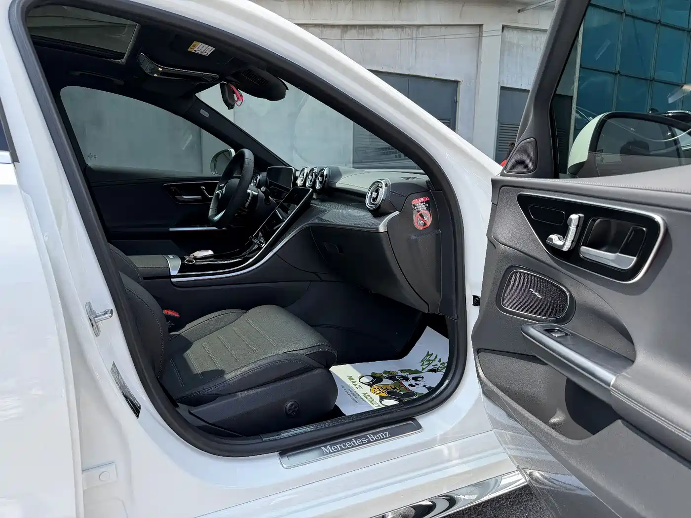 Mercedes-Benz C-Class 2025 C 260 L Sport Edition фото 7