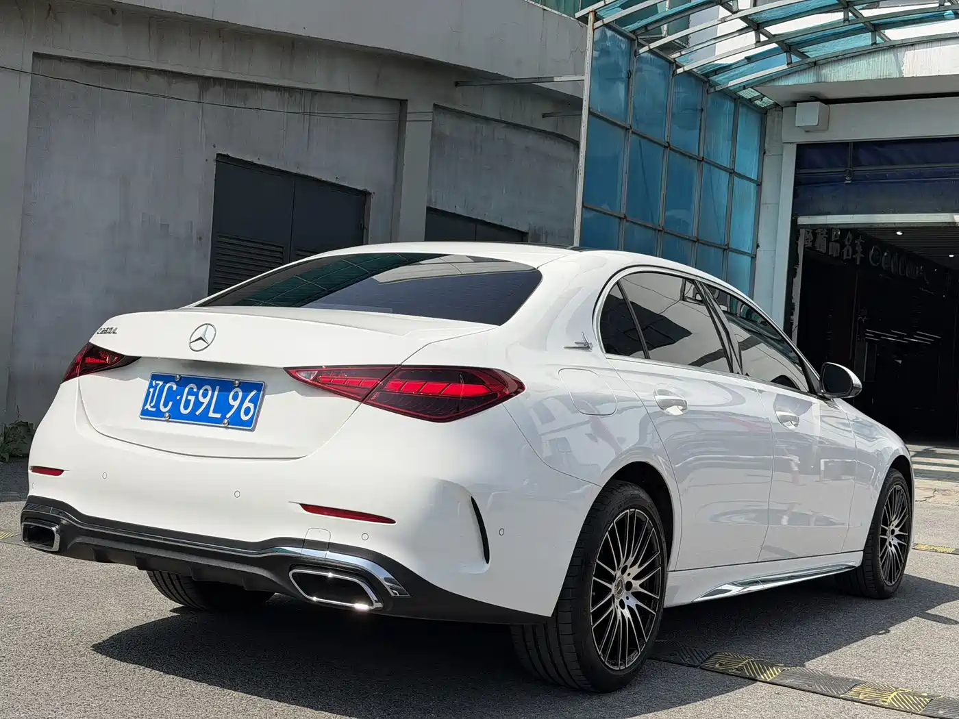 Mercedes-Benz C-Class 2025 C 260 L Sport Edition фото 4