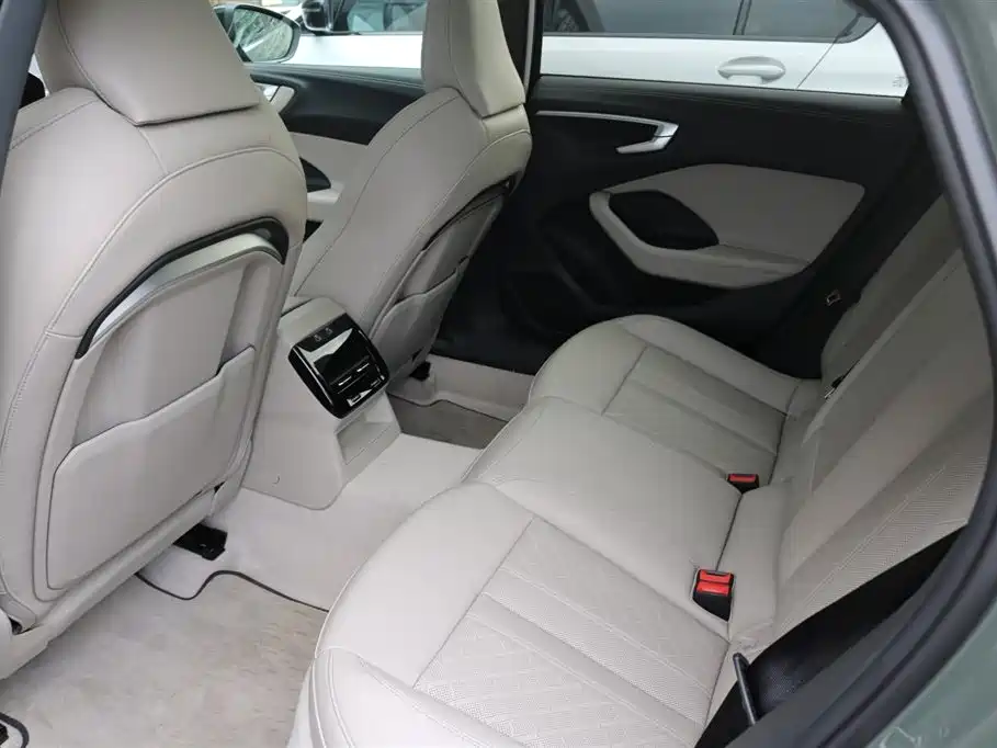 Audi A5L 2026 2.0T Sport Edition фото 11