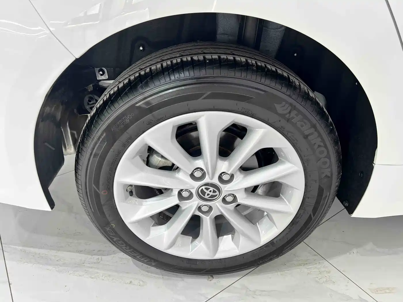 Toyota Corolla 2021 1.2T S-CVT Elite PLUS Edition фото 19