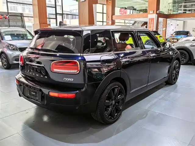 MINI CLUBMAN 2022 1.5T COOPER Connoisseur — фото 5