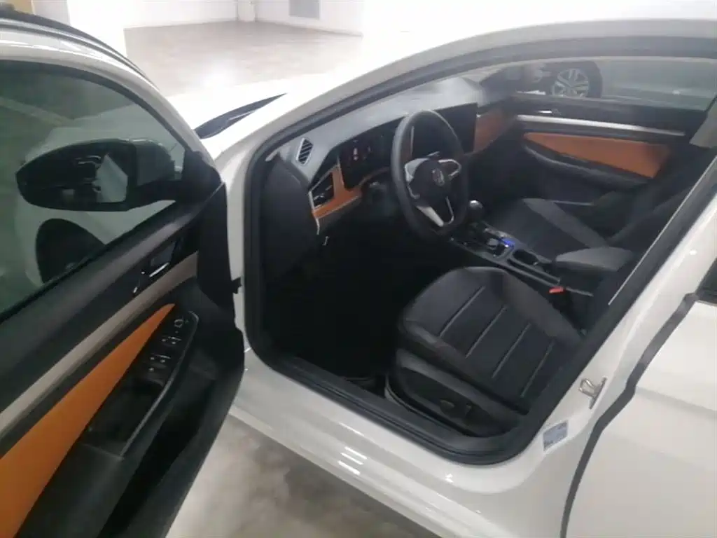 Volkswagen Bora 2023 200TSI DSG Yuexing PRO Edition фото 16